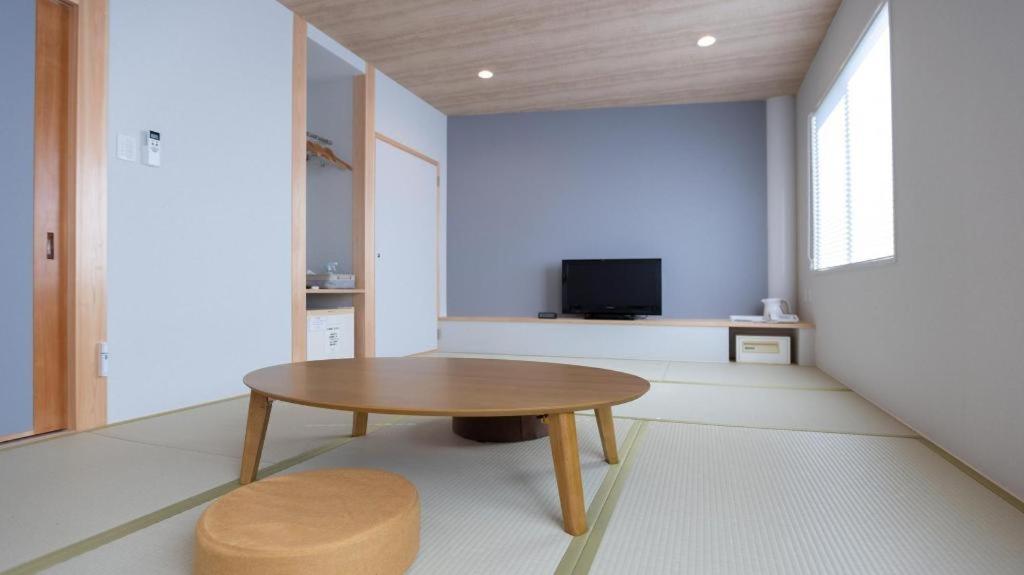 Nest West Garden Tosa Hotel Симанто Экстерьер фото